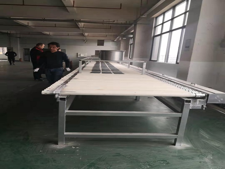 公司第一(yī)條自(zì)動化(huà)生(shēng)産線投産試運行(xíng)